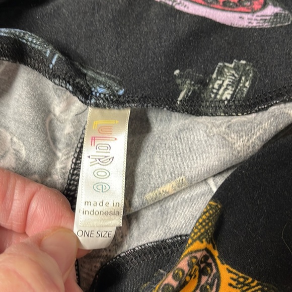 LuLaRoe OS One Size Black Vintage Telephone Leggings NWT - Picture 8 of 10